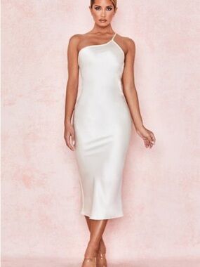 House of CB 'Nikita' Ivory Satin One
Shoulder Dress /Size L